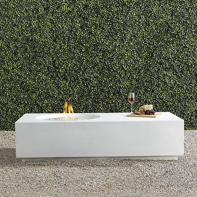 Amalea Fire Table in White Finish plus weather Cover