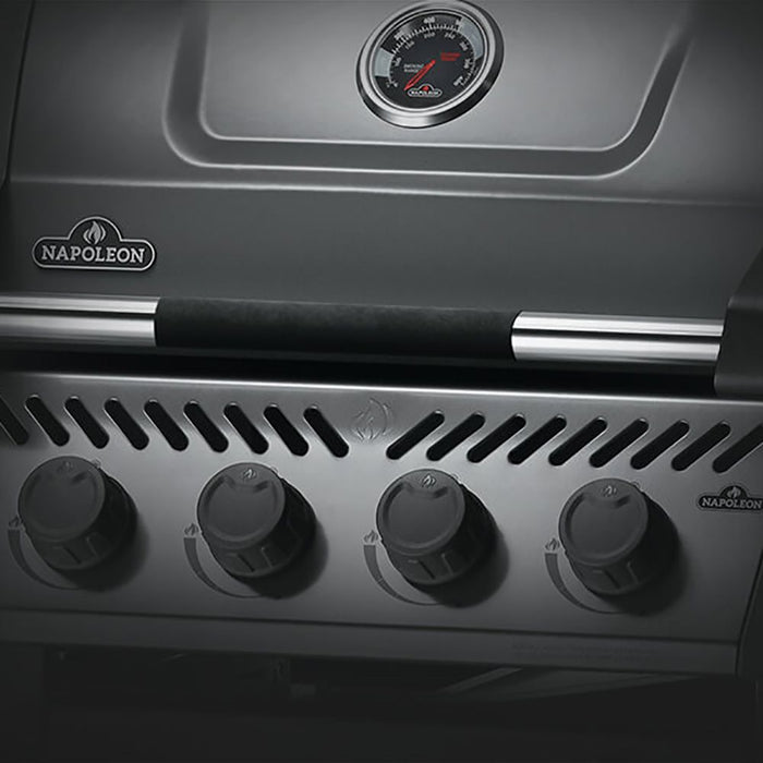 Napoleon F425DGT Freestyle 425 Gas Grill On Cart