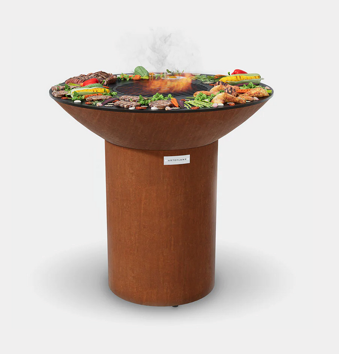 The Arteflame Classic 40" grill with tall round base