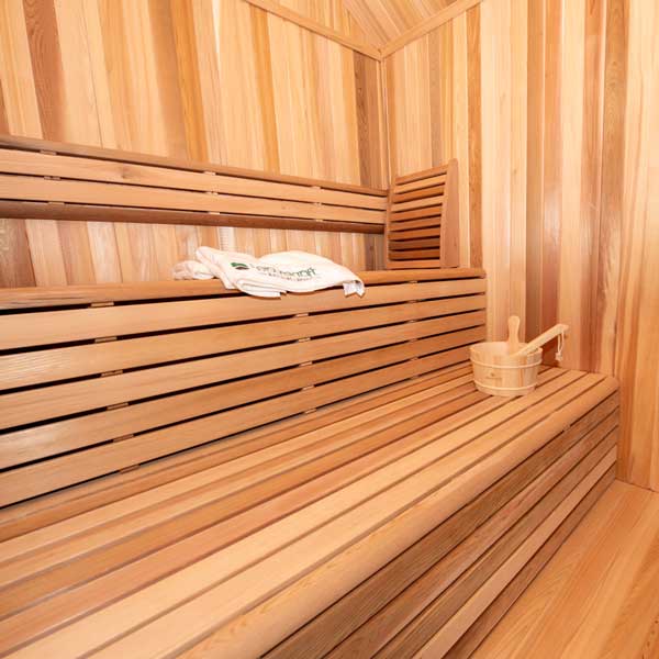 Outdoor Hudson Sauna - 6 Person - Clear Red Cedar