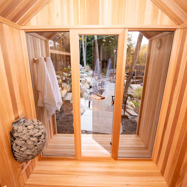 Outdoor Hudson Sauna - 6 Person - Clear Red Cedar