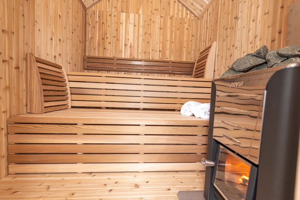 Outdoor Hudson Sauna - 6 Person - Knotty Red Cedar