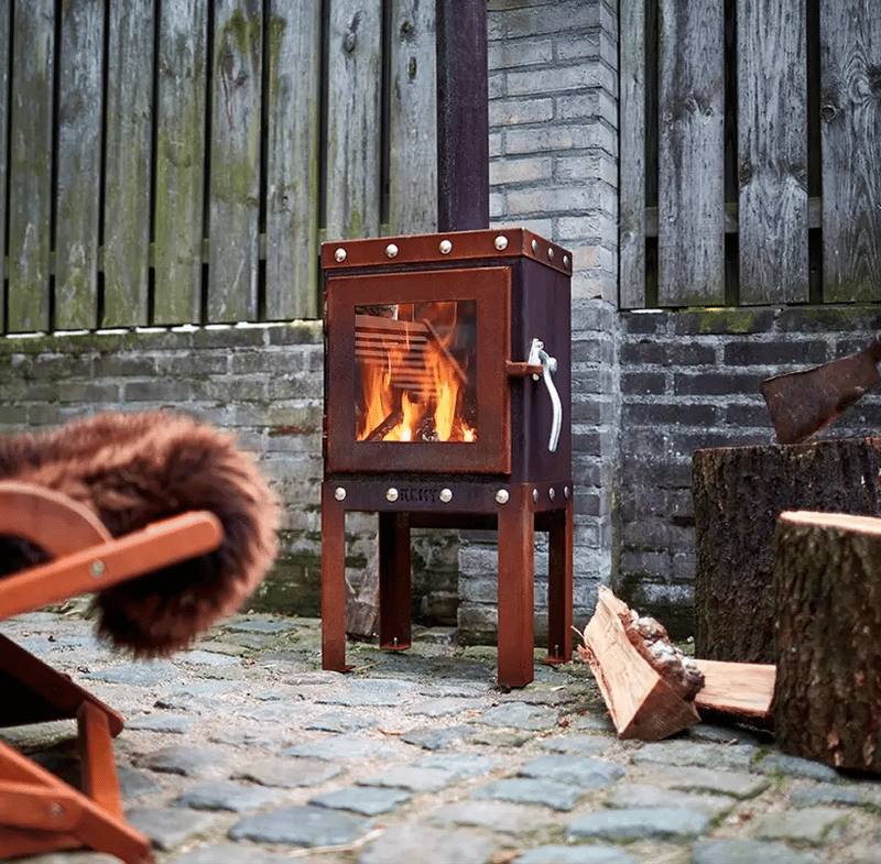 Piqua Compact CorTen Steel Wood Stove | RB73