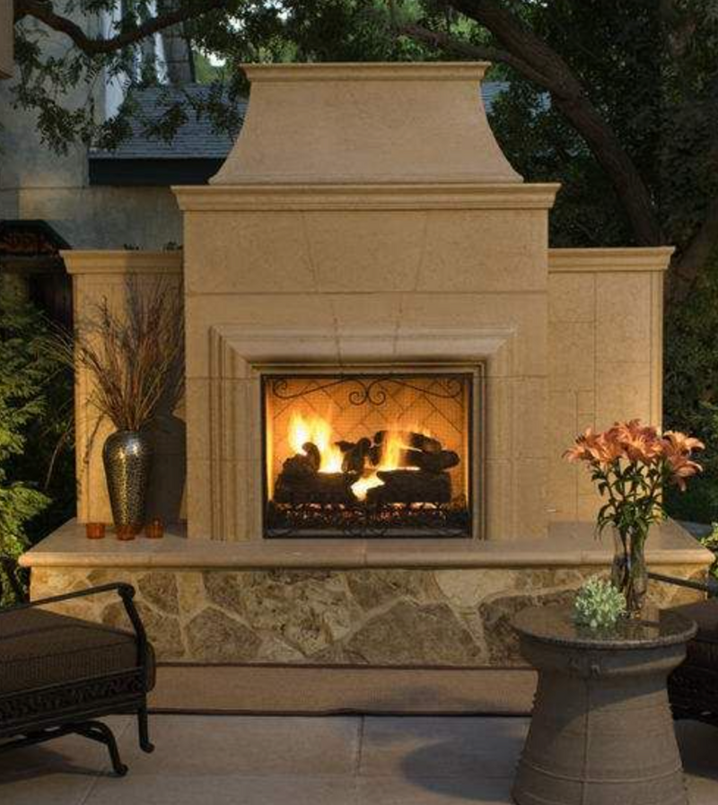 Grand Petite Cordova Fireplace