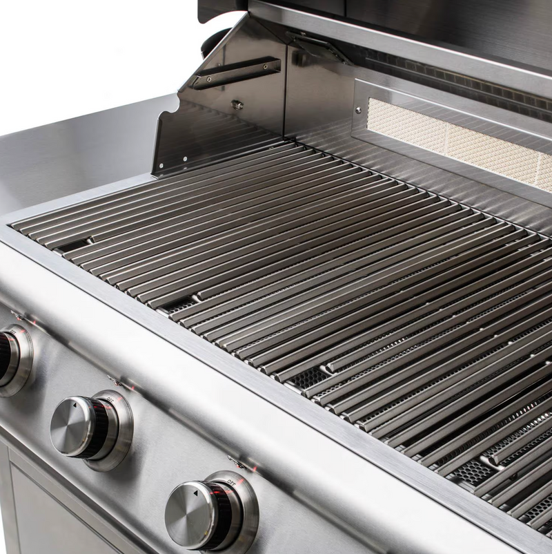 Blaze Premium LTE 32-Inch 4-Burner Built-In Natural Gas Grill w/ Rear Infrared Burner & Grill Lights