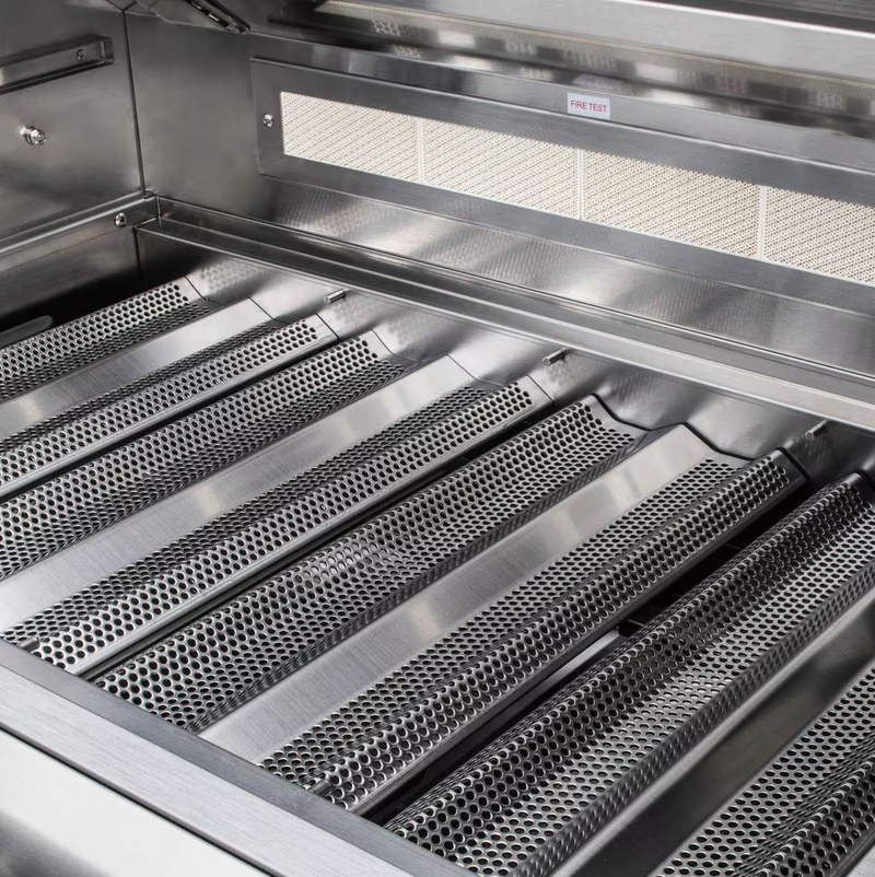 Blaze Premium LTE 32-Inch 4-Burner Built-In Natural Gas Grill w/ Rear Infrared Burner & Grill Lights