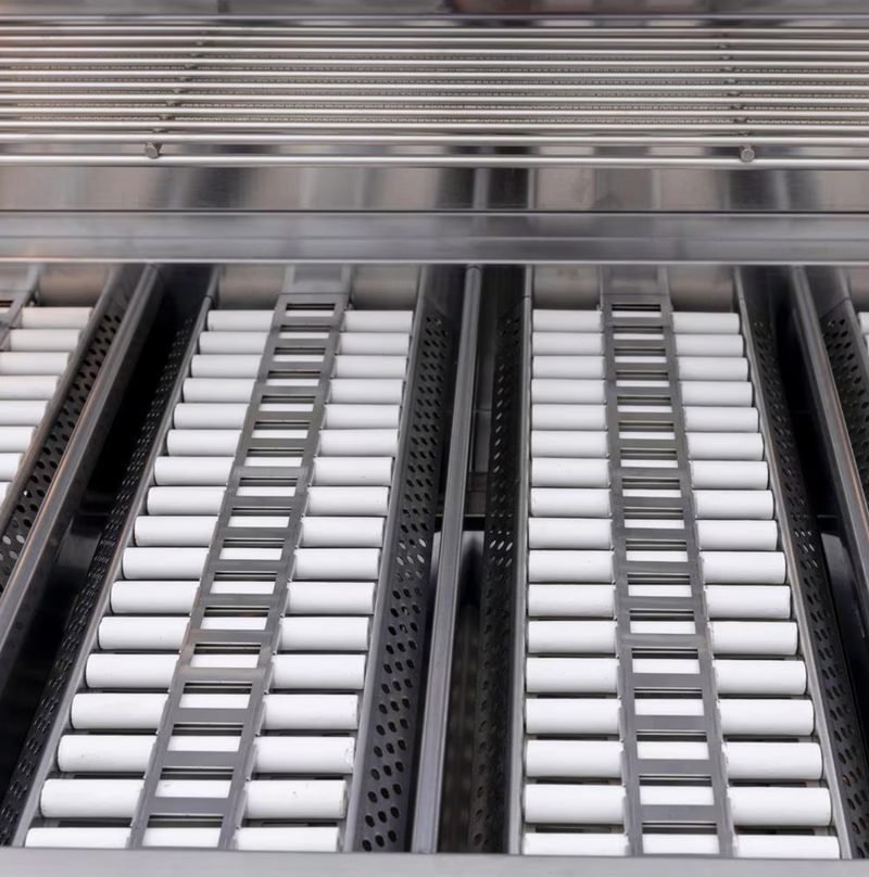 Blaze Premium LTE+ Marine Grade 32-Inch 4-Burner Built-In Grill w/ Ceramic Flame Tamers