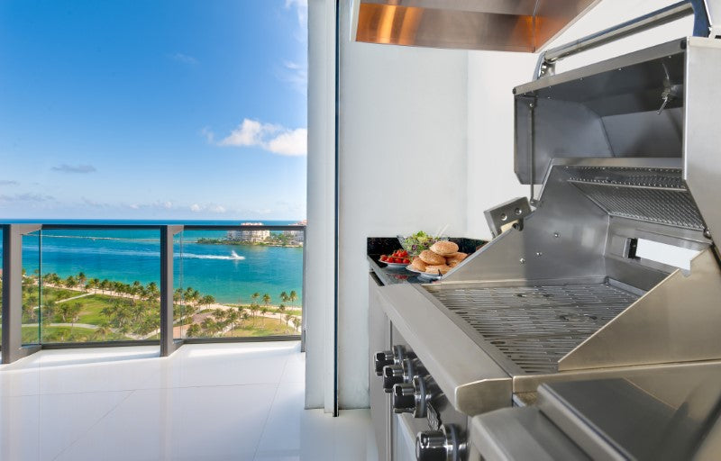 Wildfire Ranch PRO 36" Built-In Gas Grill, Black 304 Stainless Steel - On Cart