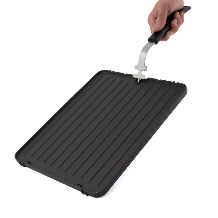 Broil King 11237 Cast Iron Griddle for Porta-Chef 320 Grill