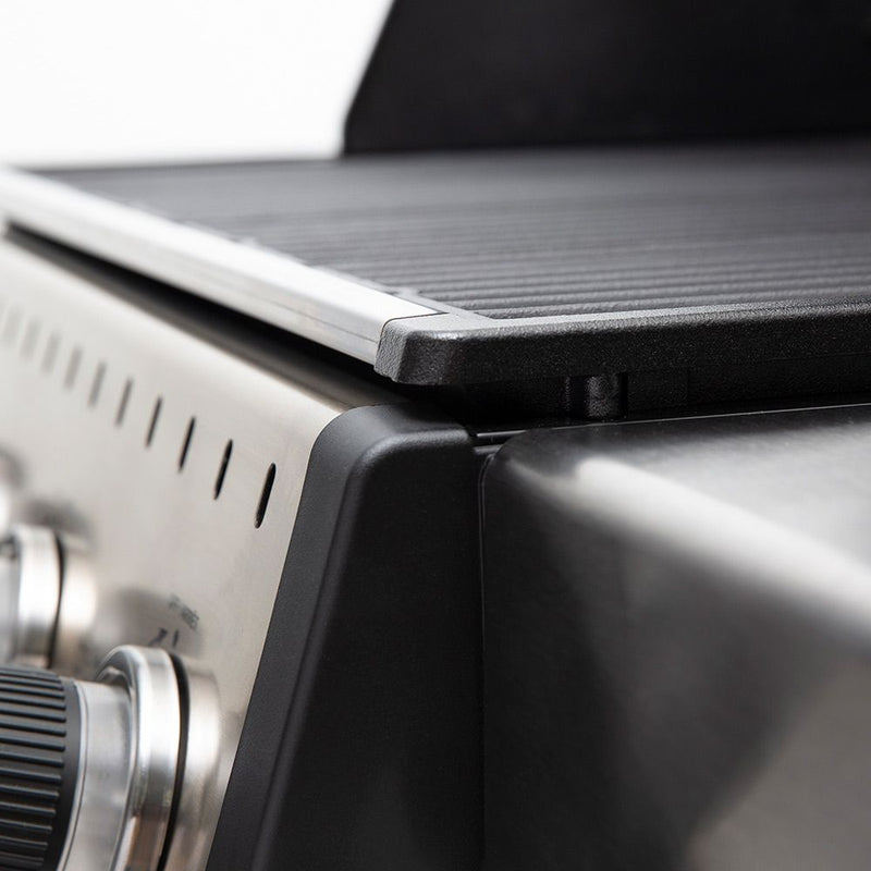 Broil King BR-490 Baron 490 Pro 4-Burner Gas Grill with Rotisserie and Side Burner, 57-Inches