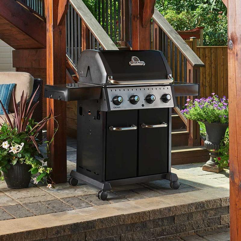 Broil King CRN-420 Crown 420 Black 4-Burner Gas Grill, 57-Inches
