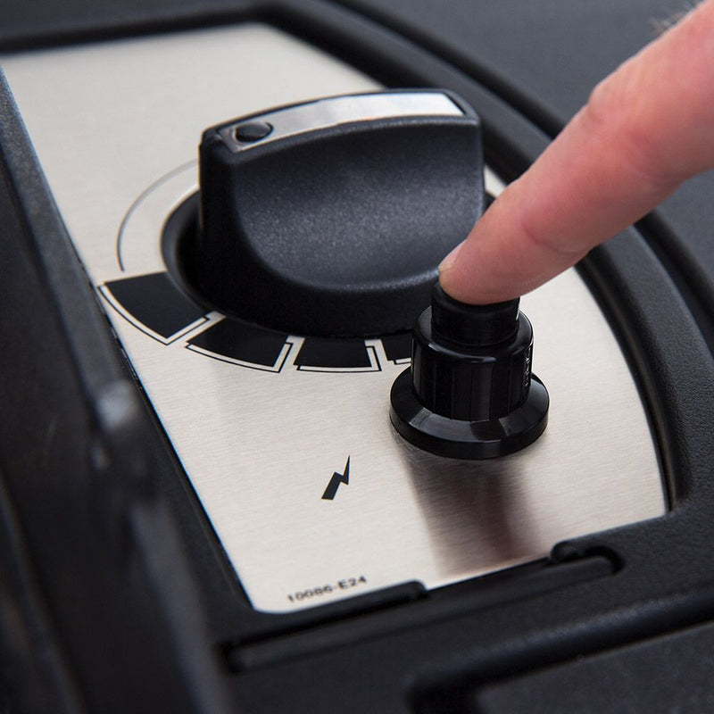 Broil King 950654 Porta-Chef 120 Portable Grill, 18-Inches, Propane