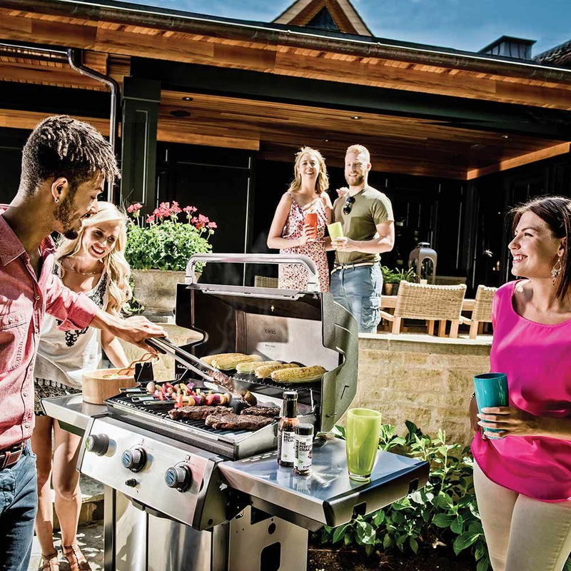 Broil King SIG-320 Signet 320 3-Burner Grill on 2-Wheel Cart, 25.5-Inches