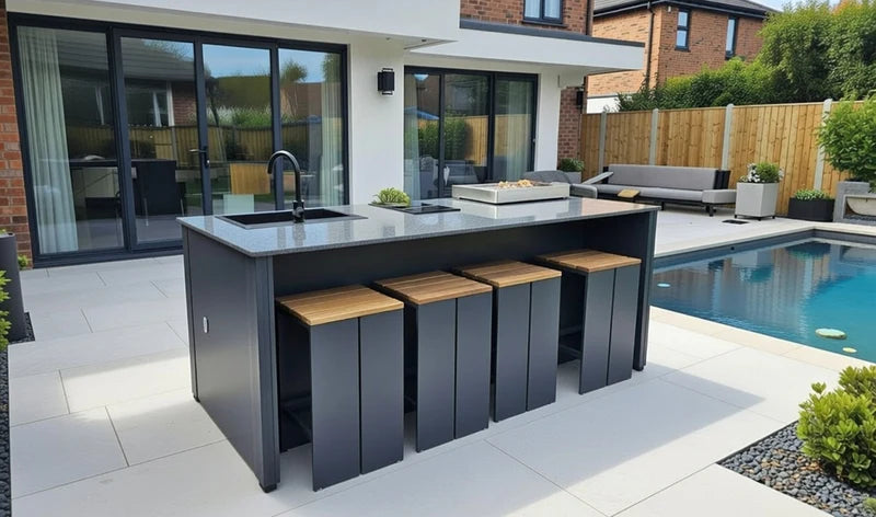 Grillandia Outdoor Kitchen Entertainment Bar and Stools