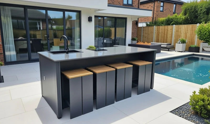 Grillandia Outdoor Kitchen Entertainment Bar and Stools