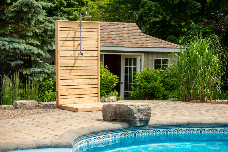 Dundalk Canadian Timber Savannah Standing Outdoor Shower  40" x 40" Platform  Dundalk Leisurecraft   