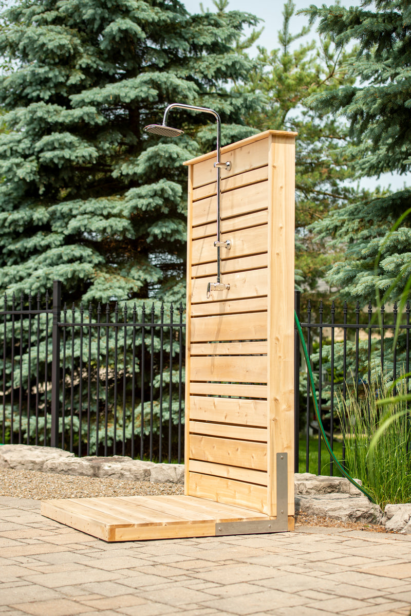 Dundalk Canadian Timber Savannah Standing Outdoor Shower  40" x 40" Platform  Dundalk Leisurecraft   