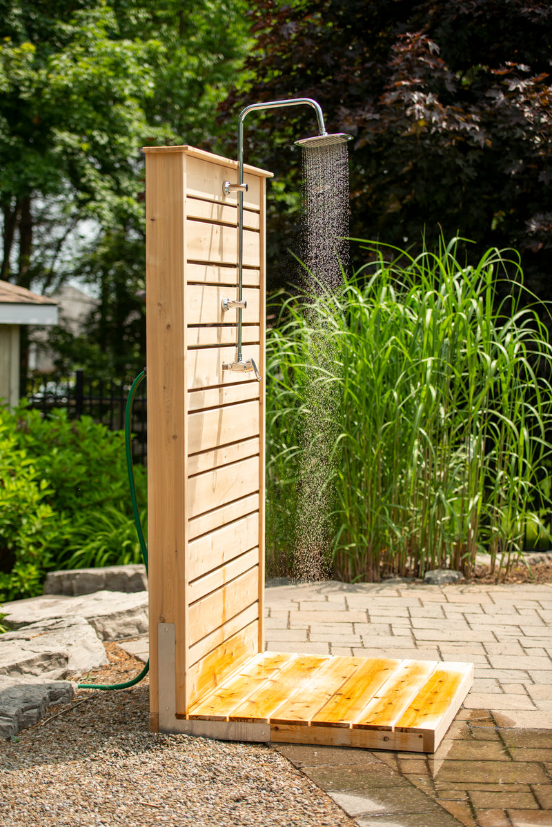 Dundalk Canadian Timber Savannah Standing Outdoor Shower  40" x 40" Platform  Dundalk Leisurecraft   