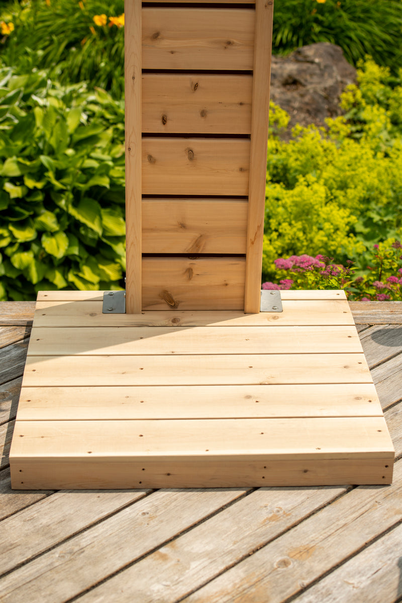 Dundalk Canadian Timber Sierra Pillar Outdoor Shower  31" x 31" Platform  Dundalk Leisurecraft   