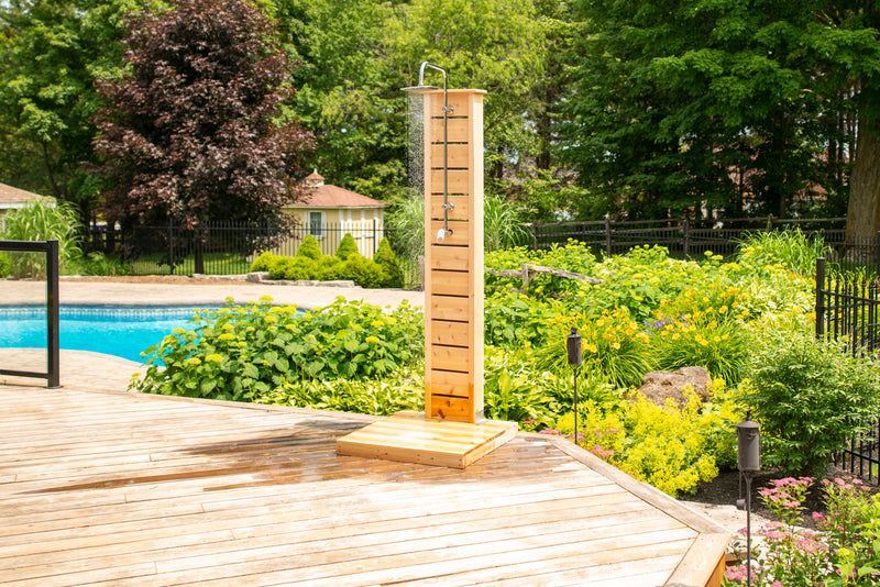 Dundalk Canadian Timber Sierra Pillar Outdoor Shower  31" x 31" Platform  Dundalk Leisurecraft   