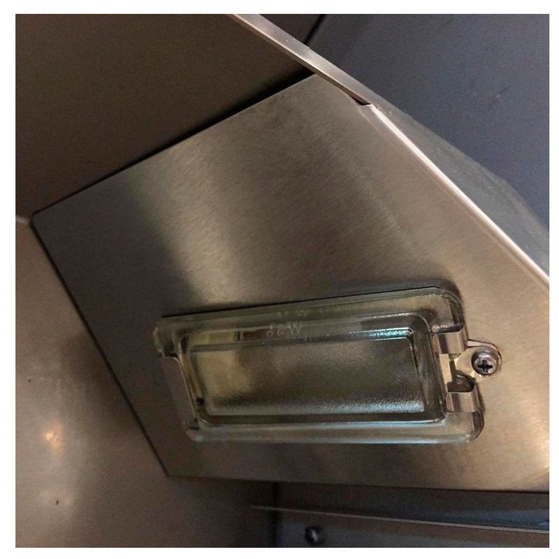 Bull Diablo 46-Inch 6-Burner Built-In Grill