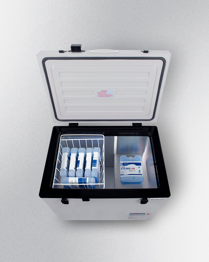 Summit Portable Refrigerator/Freezer with Lock Refrigerators Summit Appliance   