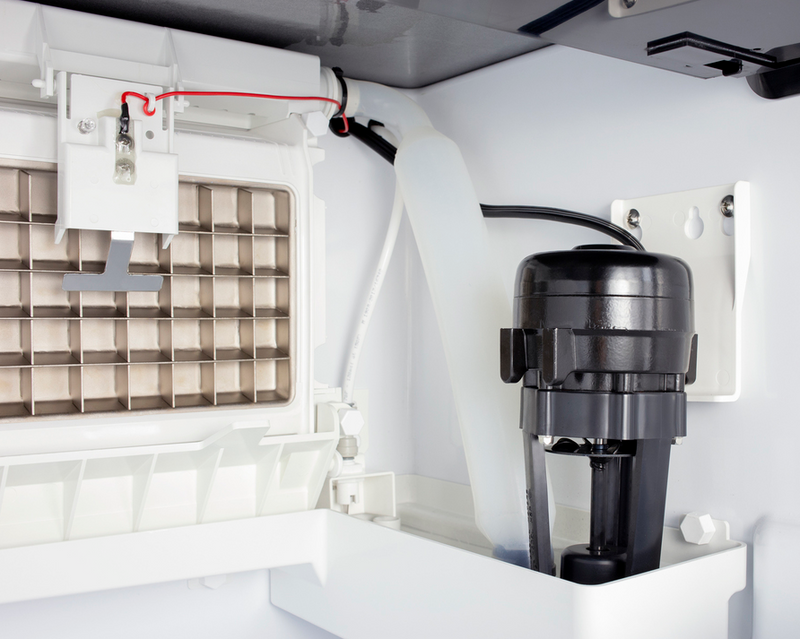 Summit 100 lb. Commercial Icemaker Refrigerators Summit Appliance   