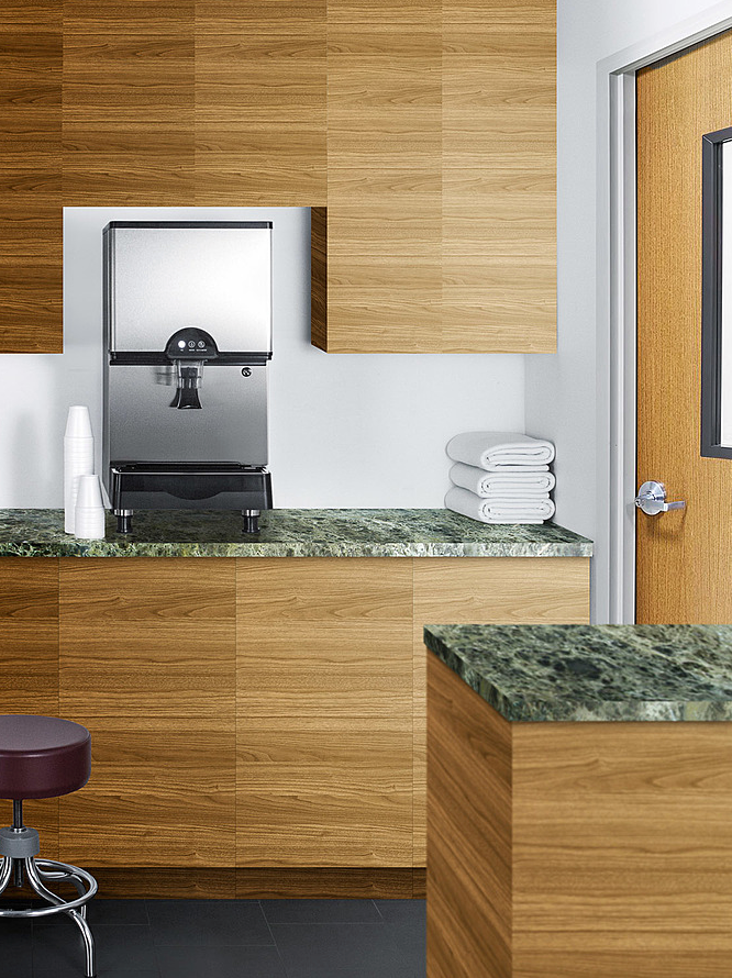 Summit Ice & Water Dispenser Refrigerators Summit Appliance   