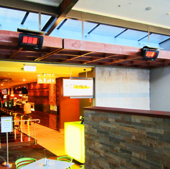 Bromic Heating BH0210002 Tungsten Smart-Heat 300 Series Propane Outdoor Patio Heater - 26,000 BTU Patio Heater Covers CG Products   