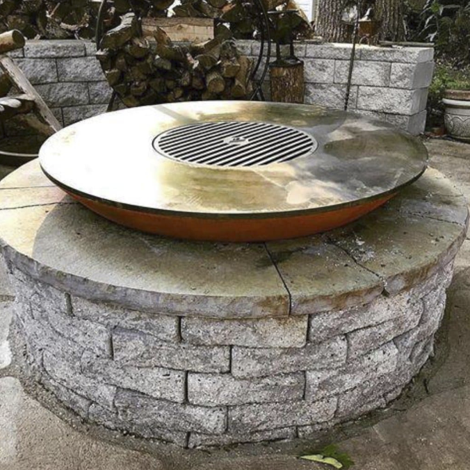 The Arteflame Classic 40" Fire bowl with cooktop Chef Max Bundle + 5 accessories