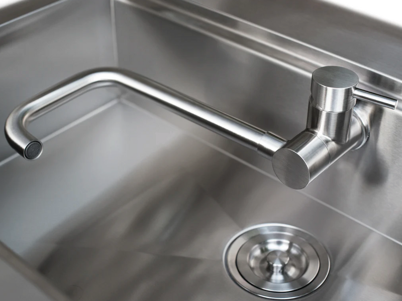 Outdoor Kitchen Aluminum 5 Piece Cabinet Set + Countertop