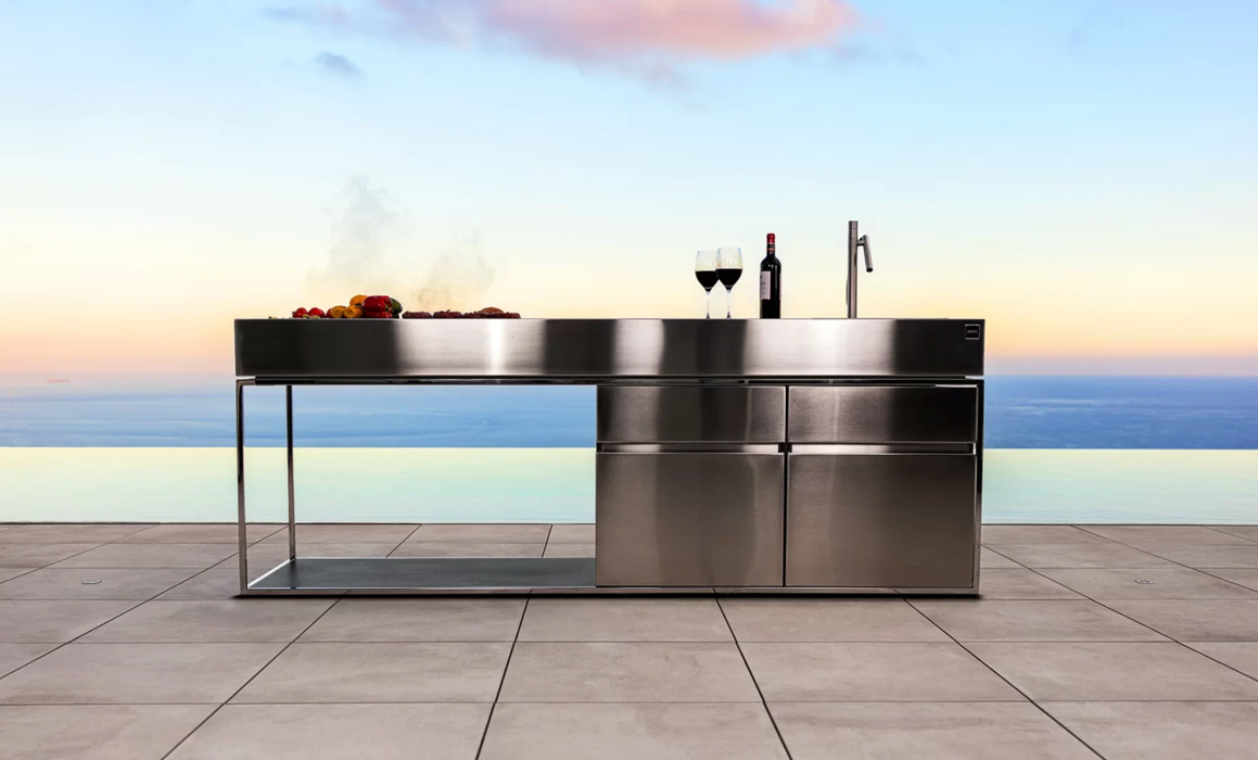 Outdoor Kitchen Cocoa Coal Black