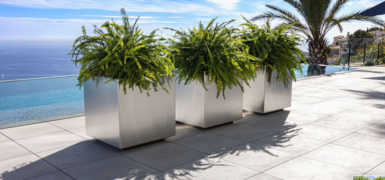 Planters Kubik stainless steel