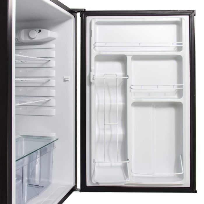 Blaze BLZ-SSRF130 Outdoor Stainless Steel Refrigerator, 4.5 Cu Ft, 20-inches