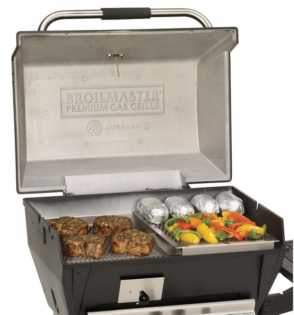 Broilmaster Q3X Qrave Gas Smoker Grill Package